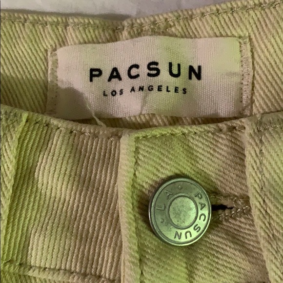 Pacsun Distressed Mom Shorts - Picture 4 of 6